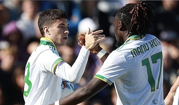 Soulé, Wesley y Dybala hacen líder a la Roma en Italia