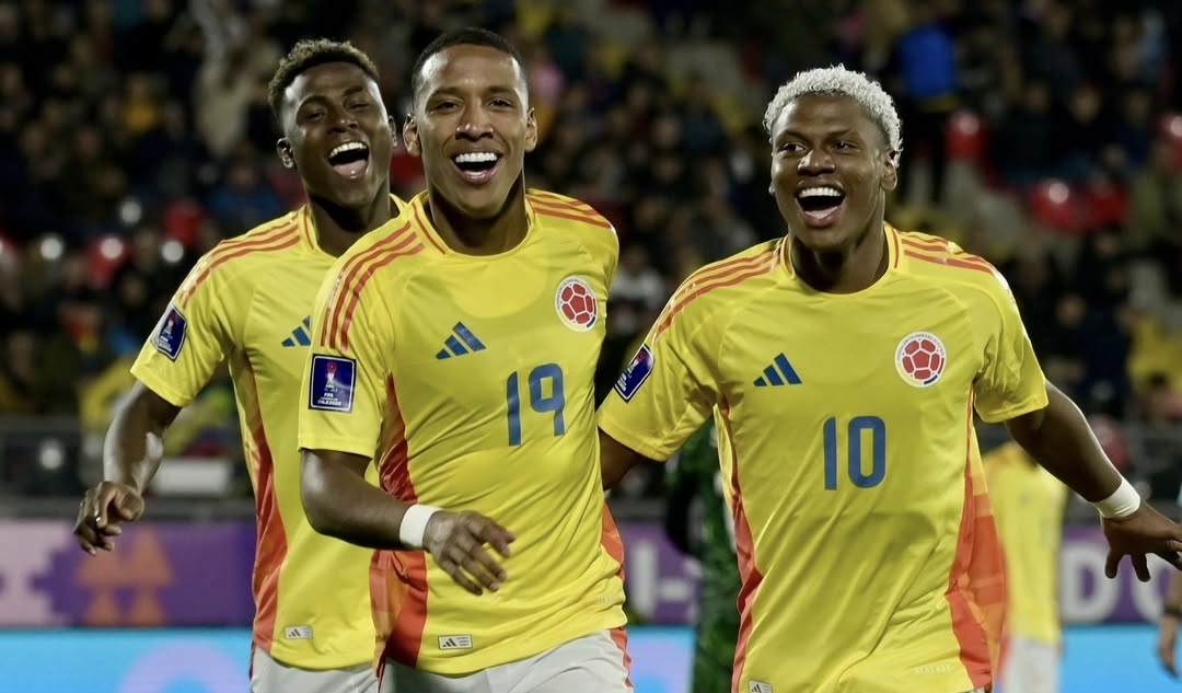 Colombia iguala con Nigeria y pasa primera por fair play