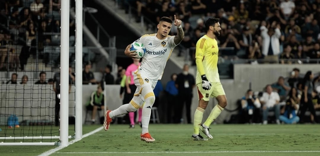 Rendimientos individuales sobresalientes, latinos sin postemporada