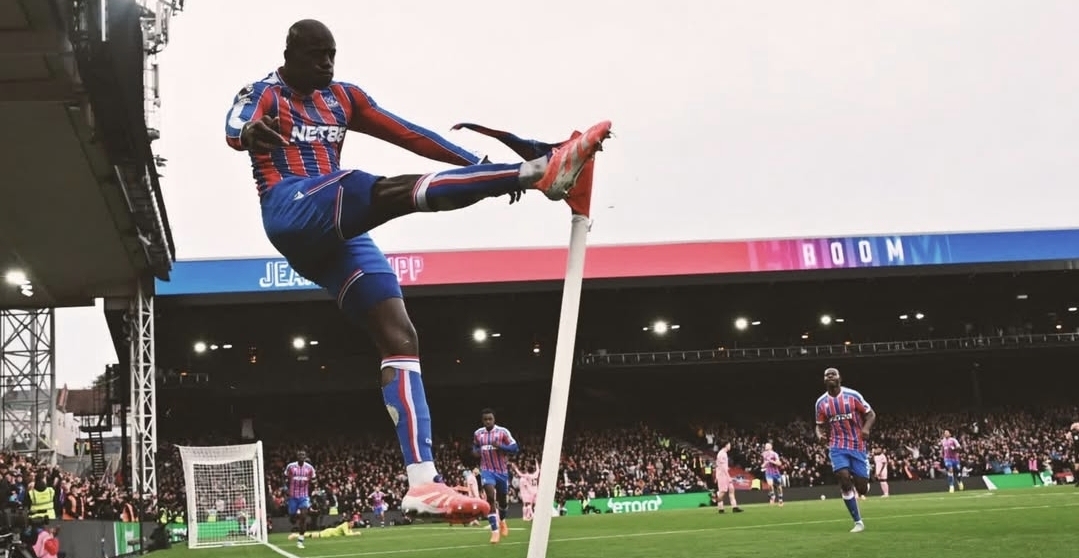 Seis goles en Londres, con dos asistencias de Daniel Muñoz para Crystal Palace