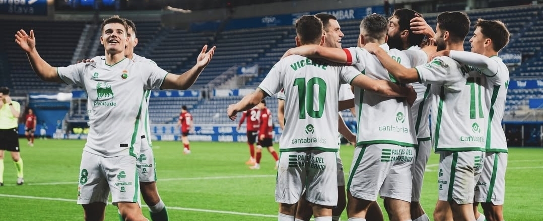 Un trío sudamericano, clave para que el Racing de Santander lidere la Liga Hipermotion