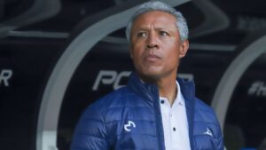 alt El mexicano Hernández deja al Comunicaciones y llega el argentino Iván Franco Sopegno