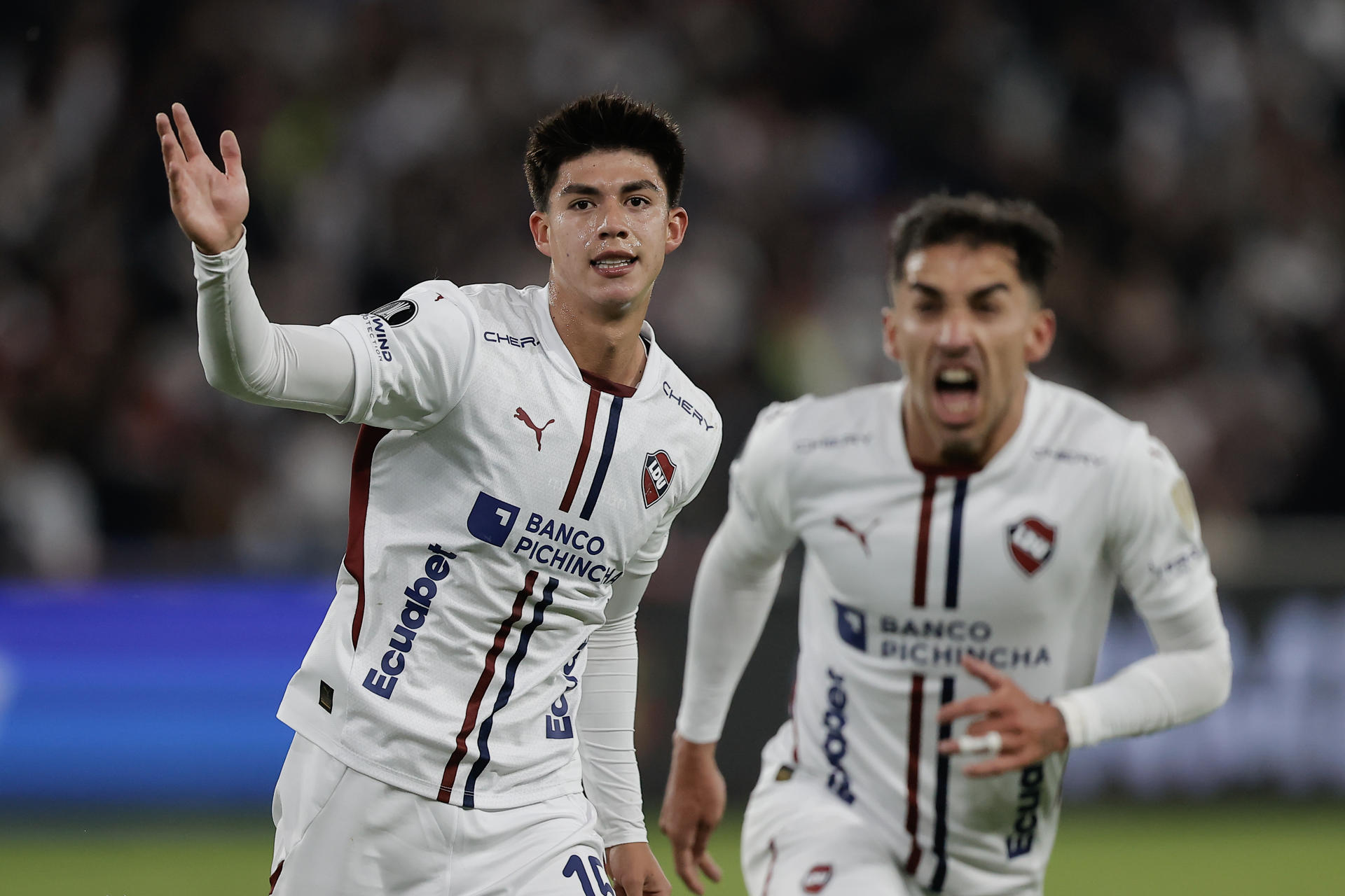 Liga de Quito es segundo y revive la esperanza de disputar la Copa Libertadores 2026