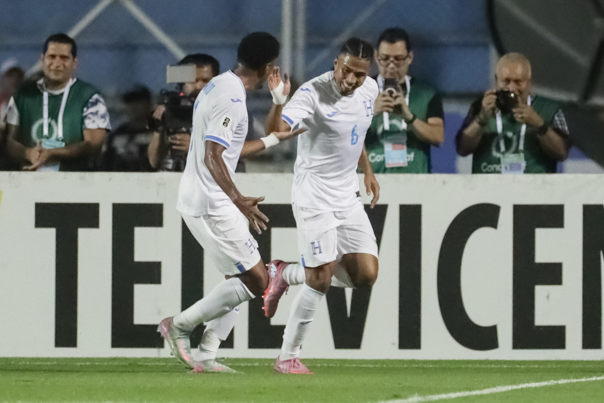 El colombiano Rueda convoca a 29 jugadores de Honduras para los partidos contra Nicaragua y Costa Rica