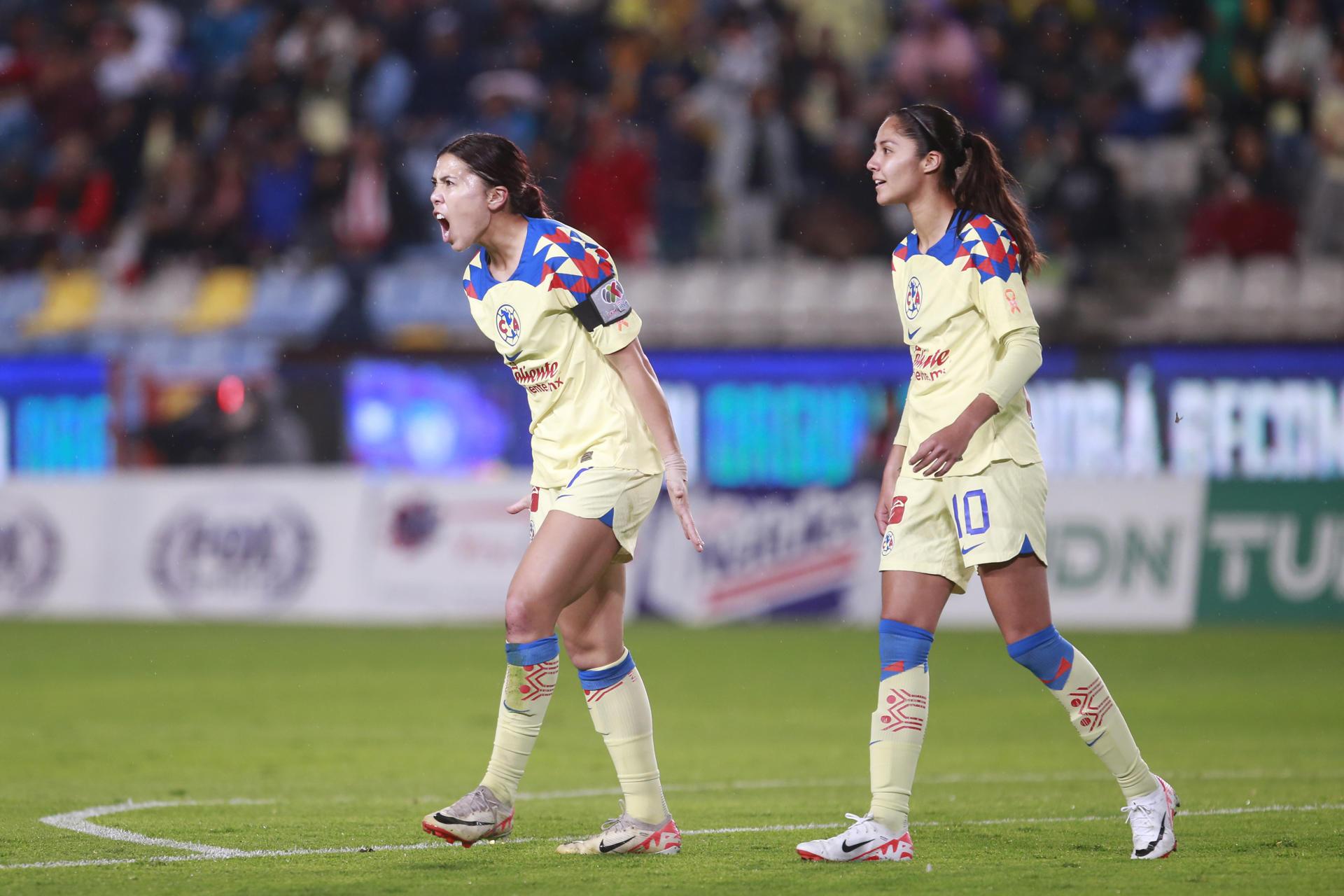 La salvadoreña Cerén anota dos goles, pero Atlas cae ante América en el Apertura mexicano