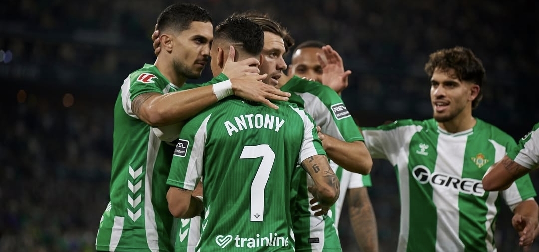 La «armada latina» del Real Betis avasalla al Mallorca