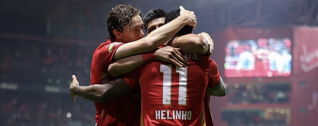 Tantos brasileño y portugués, para que Toluca venza al América y sea primero en México