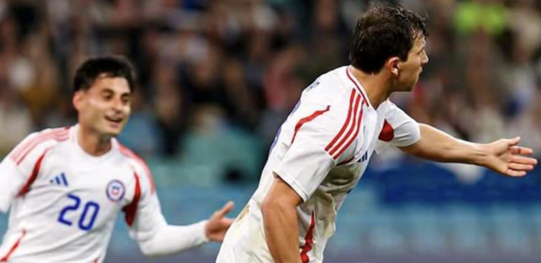 Chile se impone en Rusia y le deja sin invicto