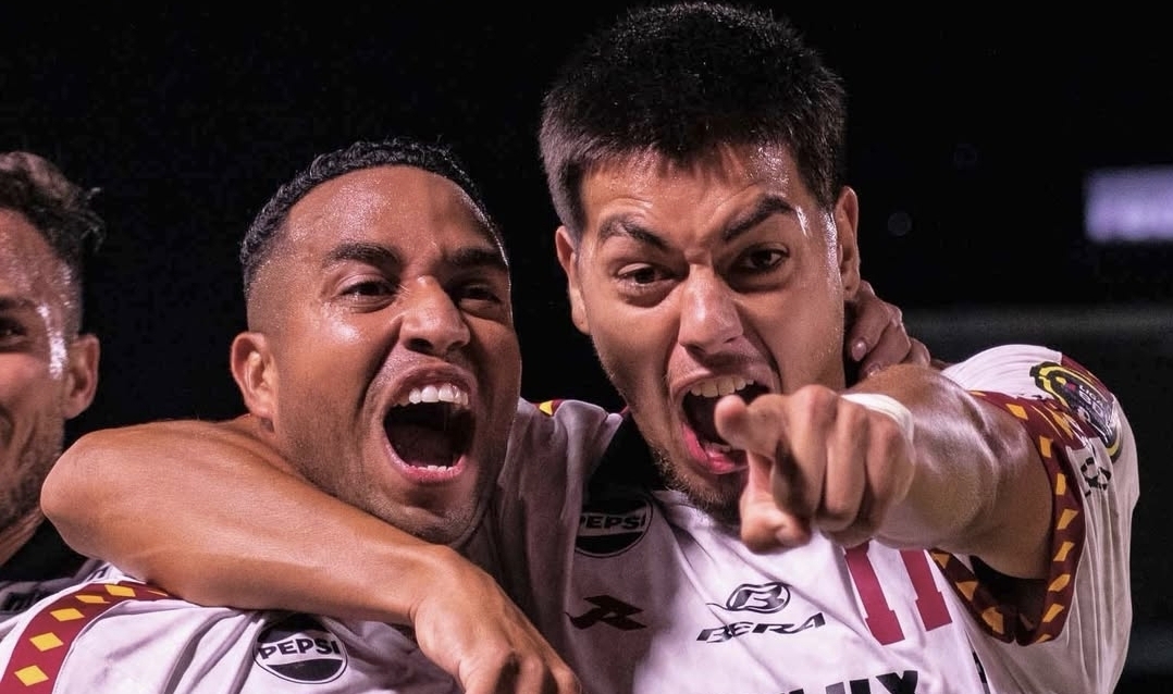 Cinco latinos foráneos ponen a Carabobo a un partido de gritar campeón en Venezuela