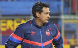 ALT Entrenadores de Costa Rica y Mexico, a un paso de las finales en Guatemala