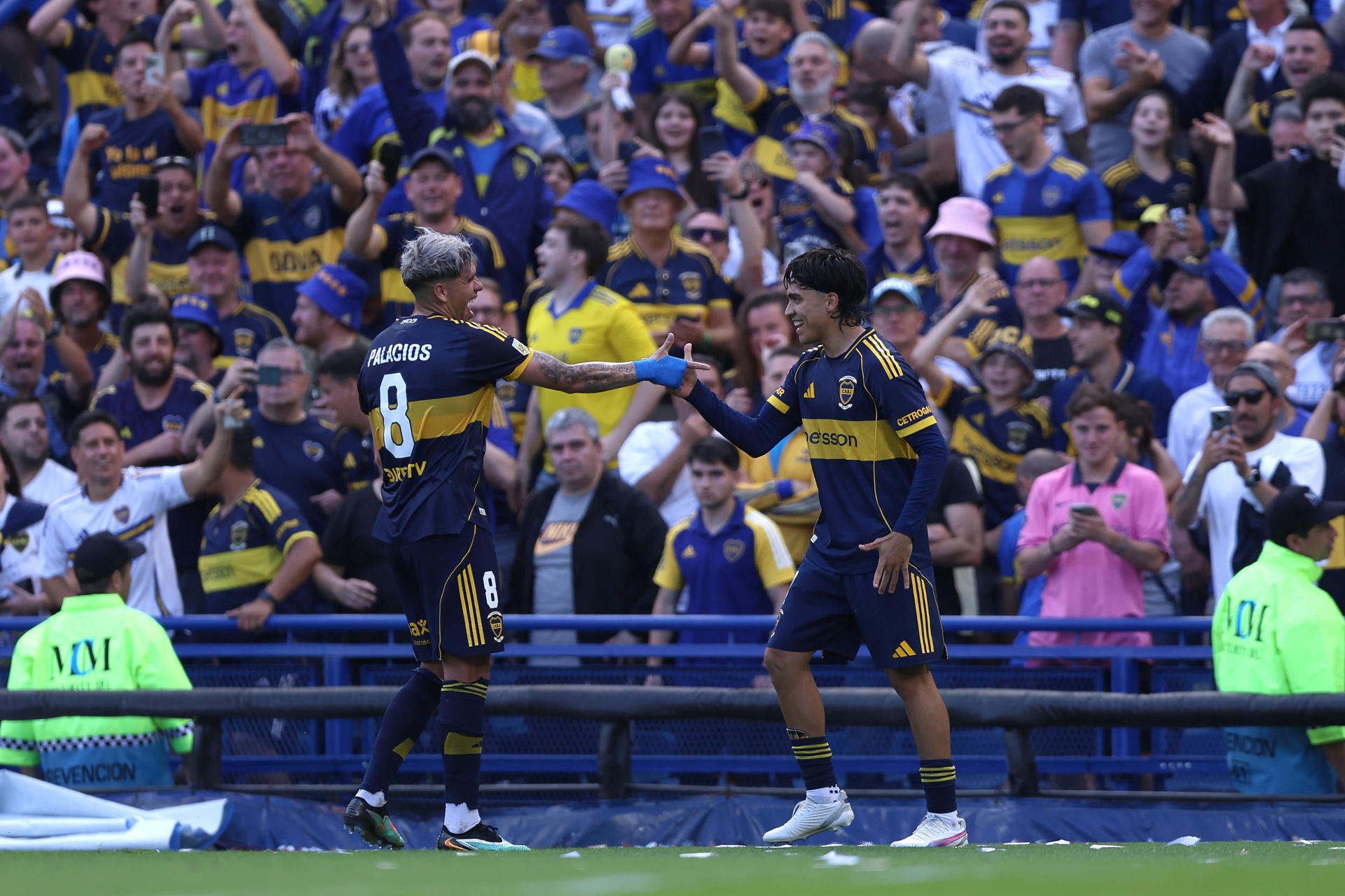 El paraguayo Adam Bareiro se estrena con un doblete en el triunfo de Boca por la Copa Argentina