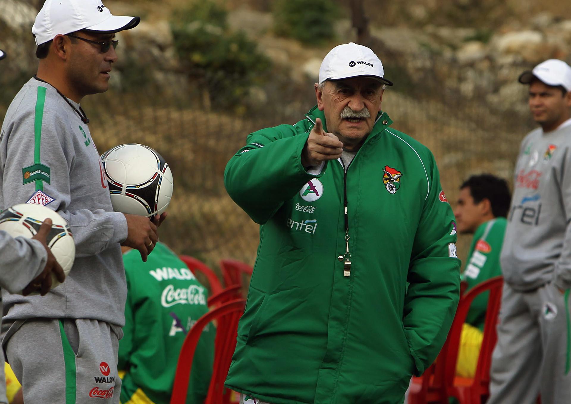 El español Xabier Azkargorta: su huella en Bolivia y México