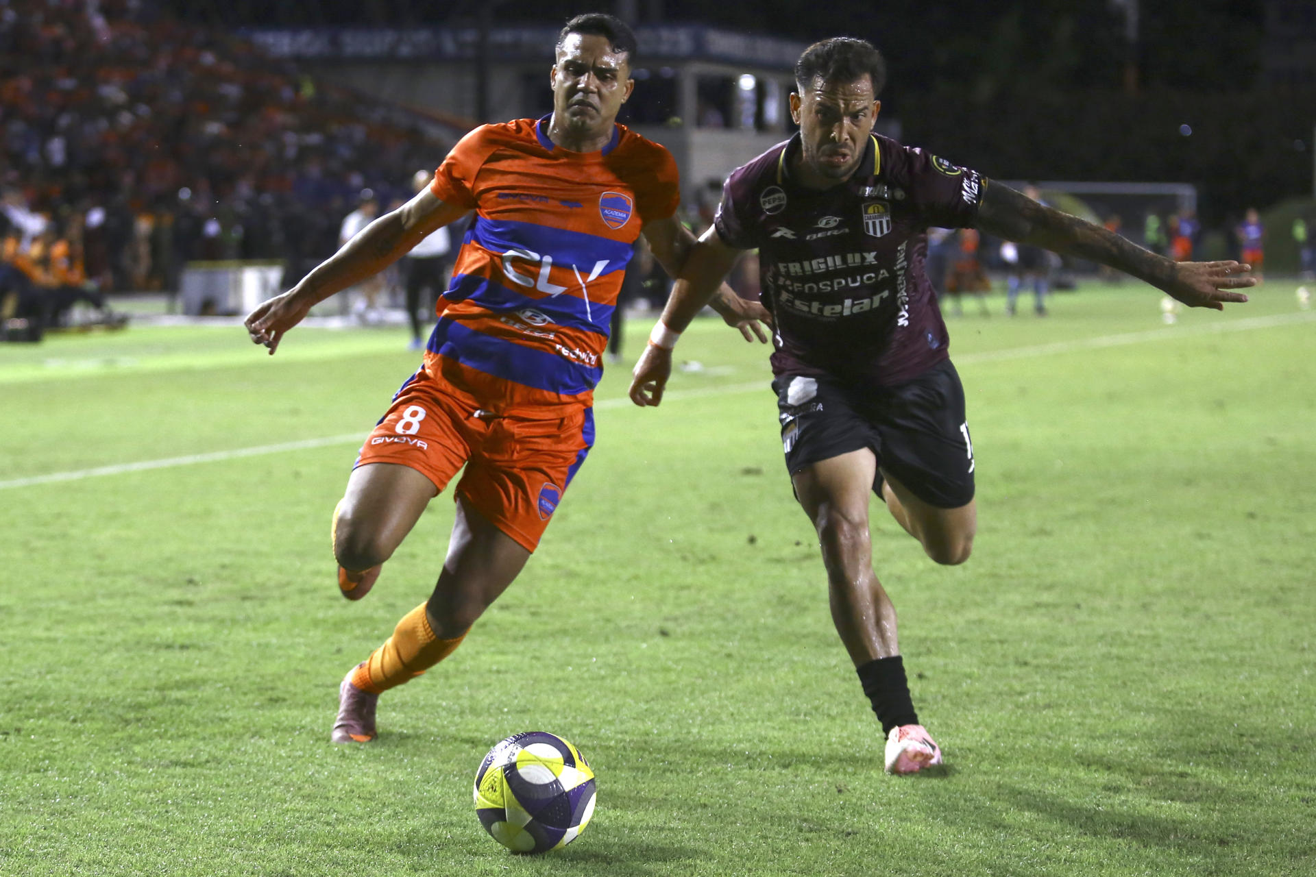 Carabobo con tres argentinos abordo, se corona campeón del Clausura venezolano