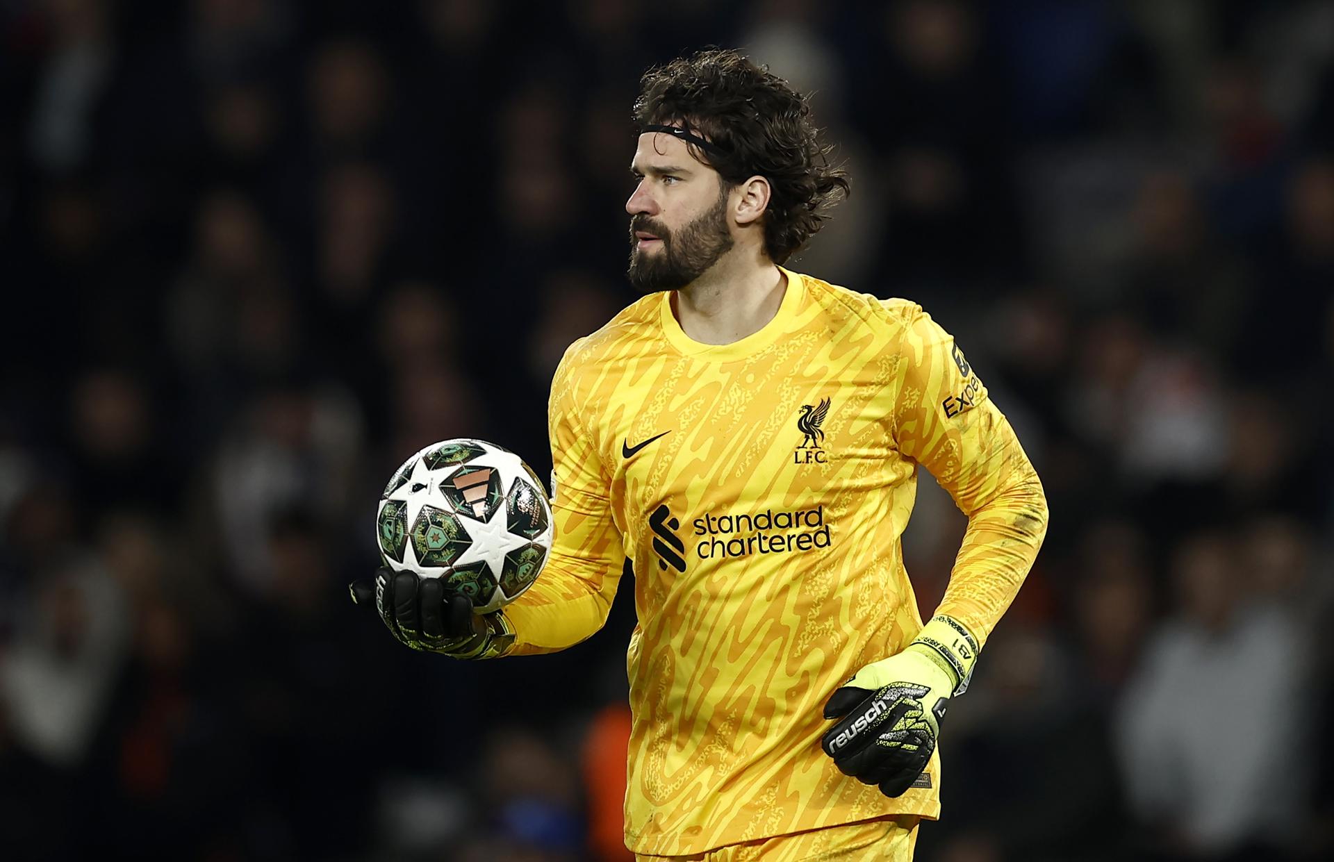 El brasileño Alisson vuelva a estar disponible