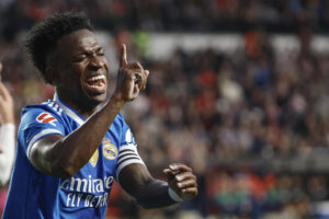 alt El Real Madrid vuelve a pinchar en Vallecas