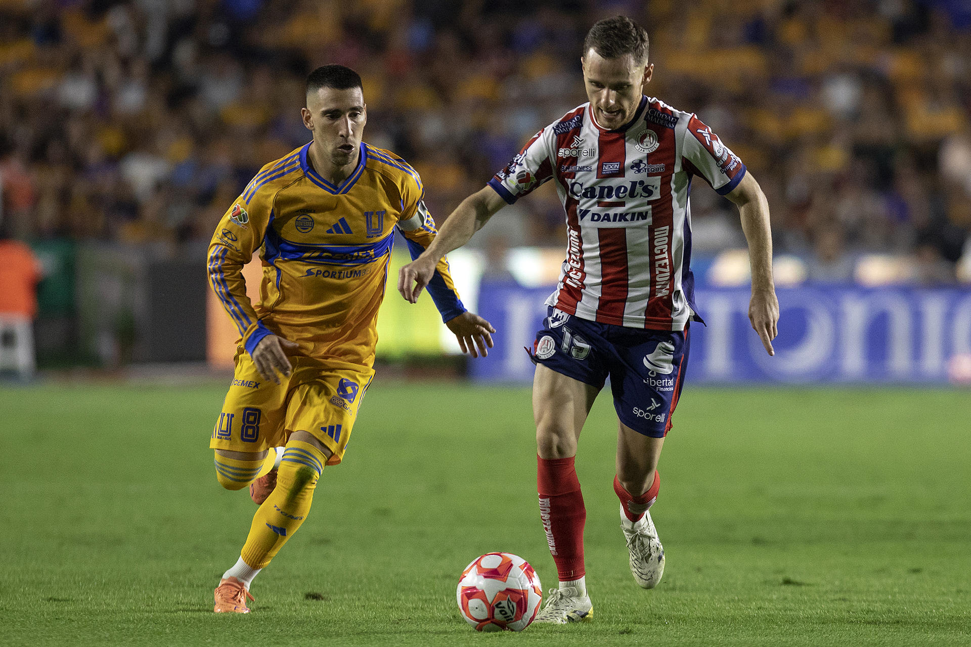 Charrúa Gorriarán, emocionado por duelo ante una leyenda uruguaya como el ‘Loco’ Abreu