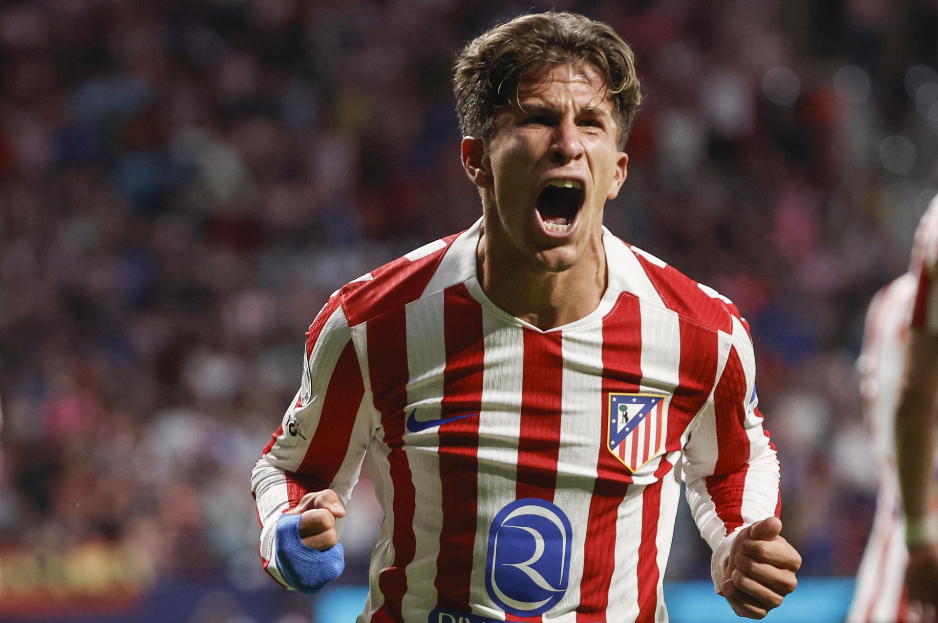 El Atlético amplía el contrato del argentino Giuliano Simeone hasta 2030