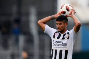 ALT Panameño no suelta la titularidad en Europa y ya sueña con la copa del mundo