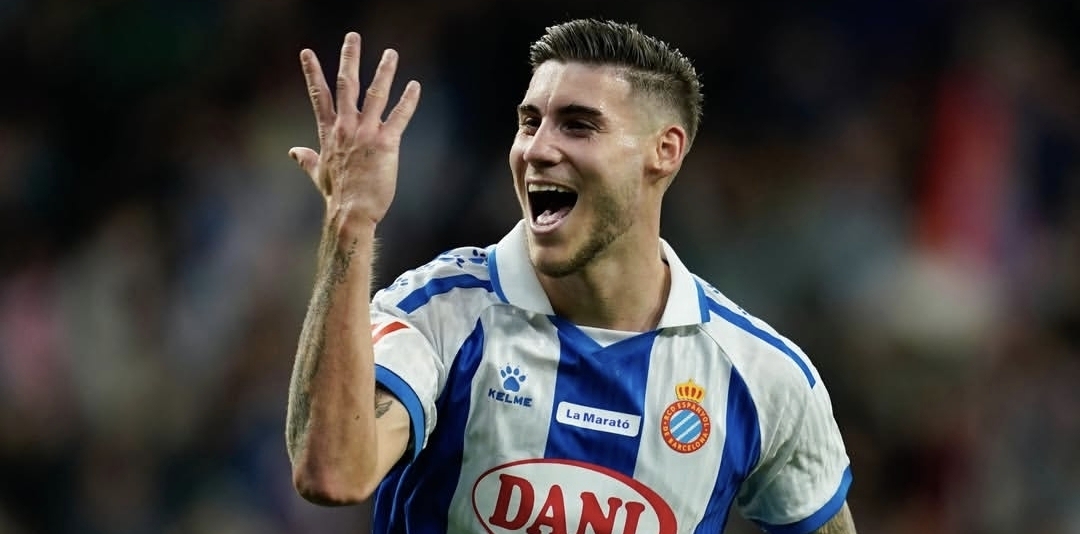 La fortaleza charrúa de Cabrera suma a otros tres puntos del Espanyol, que sueña con Europa