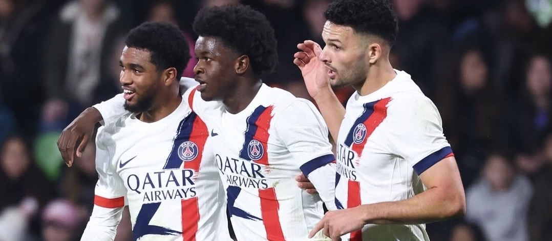 Ecuatoriano Pacho, todo el partido en apretada victoria del PSG, que ya piensa en Flamengo