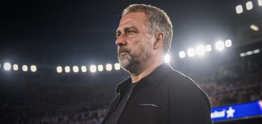 Entrenador del Barcelona destaca importancia de poner presión a los adversarios por el título