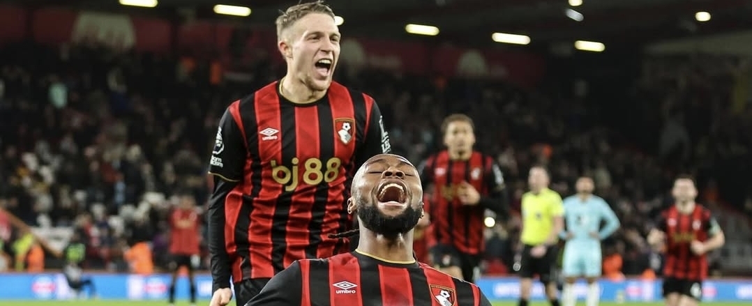 Argentino Senesi y brasilero Evanilson no logran que Bornemouth gane, tras ocho encuentros