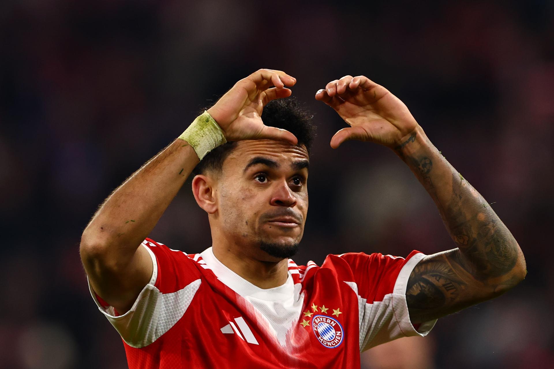 Con gol del colombiano Diaz, el Bayern se mete en semis de Copa