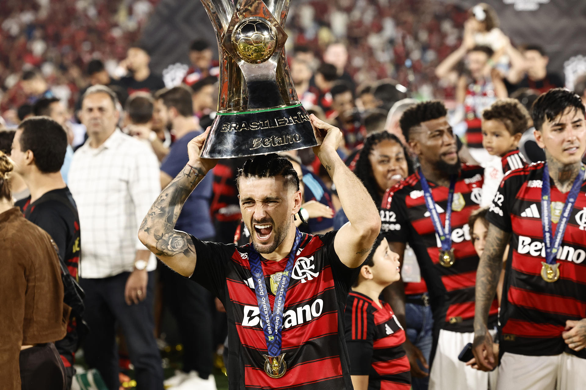 Flamengo se pone la cuarta corona en la mejor temporada de su historia