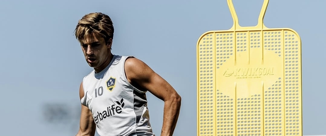 El astro español de LA Galaxy, Riqui Puig, se pronuncia tras la nueva cirugía