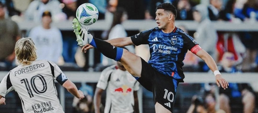 Agente libre latino más codiciado de la MLS cambia el Oeste por el Este y jugará en Nashville