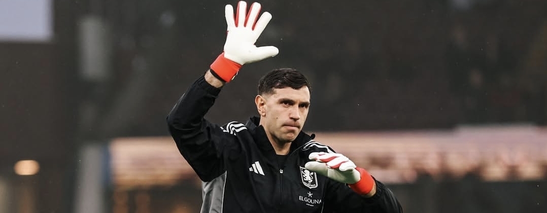 En un partido gris del argentino Dibu Martínez, Aston Villa pierde en casa frente al Everton