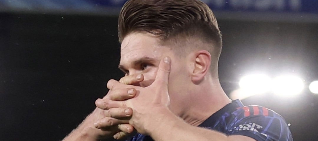 Brasileño Gabriel y ecuatoriano Hincapié lucen en goleada del Arsenal al Leeds