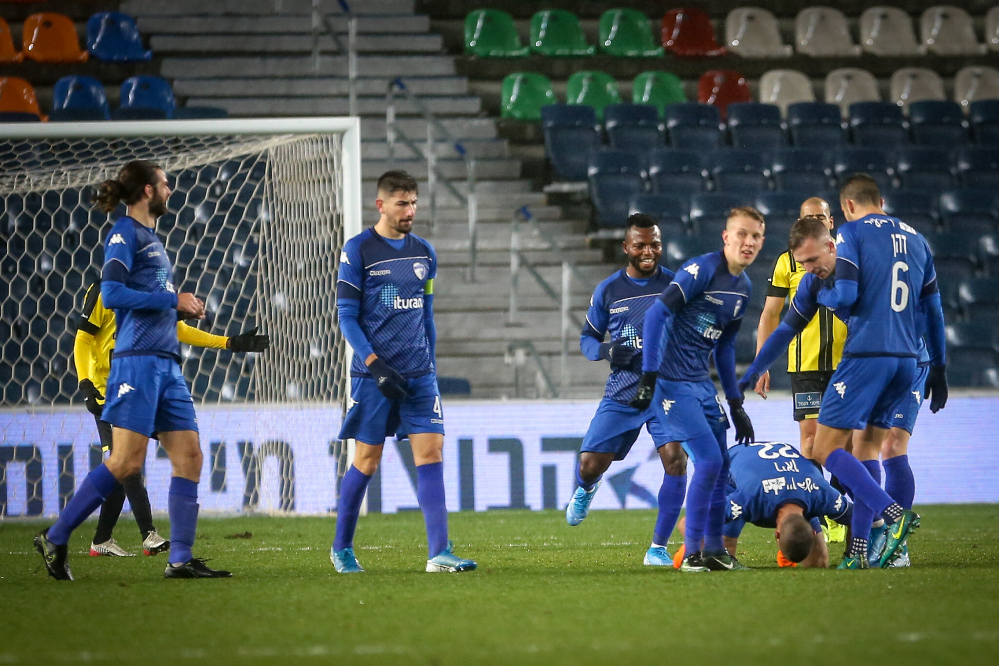 Panameño cada vez más cerca del descenso en la liga de Israel