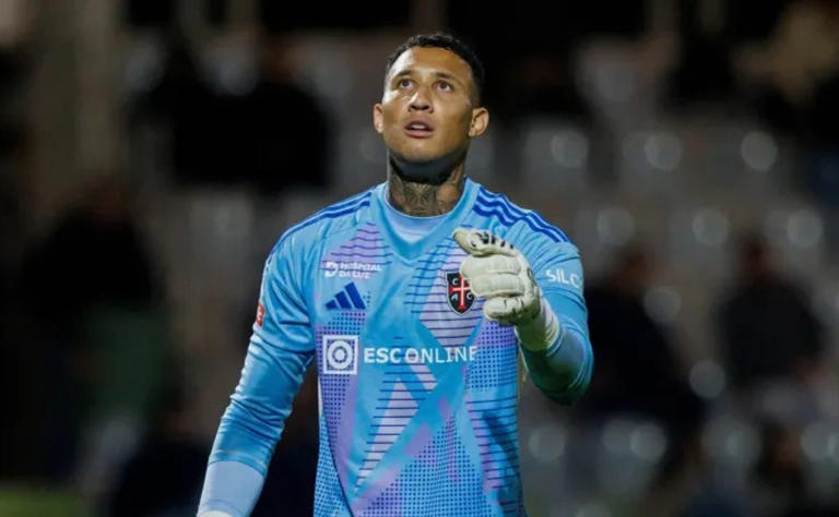 Costarricense integra el once ideal en la Liga de Portugal