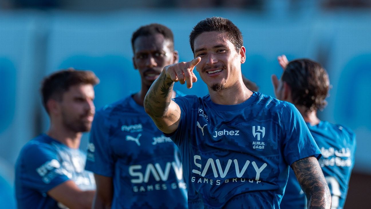 Un doblete del uruguayo Darwin Núñez apuntala al Al Hilal como líder de la Champions de Asia