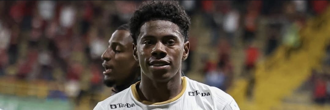 Joven hondureño Dereck Moncada brilla con Internacional de Bogotá en Colombia