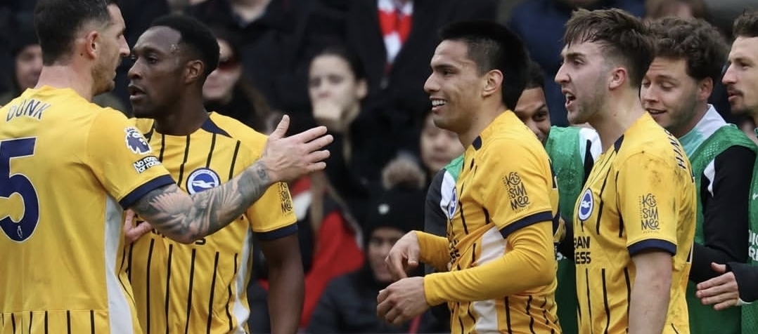 Paraguayo Diego Gómez marca la senda del triunfo de Brighton frente a Brentford