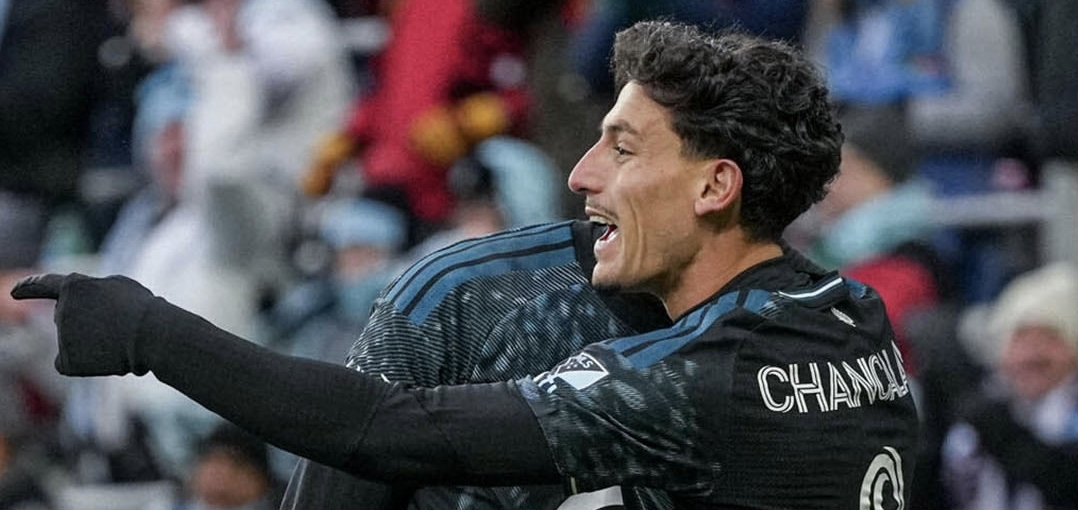Minnesota y su cuota latina ganan el pulso a Cincinnati, con James Rodríguez sin debutar