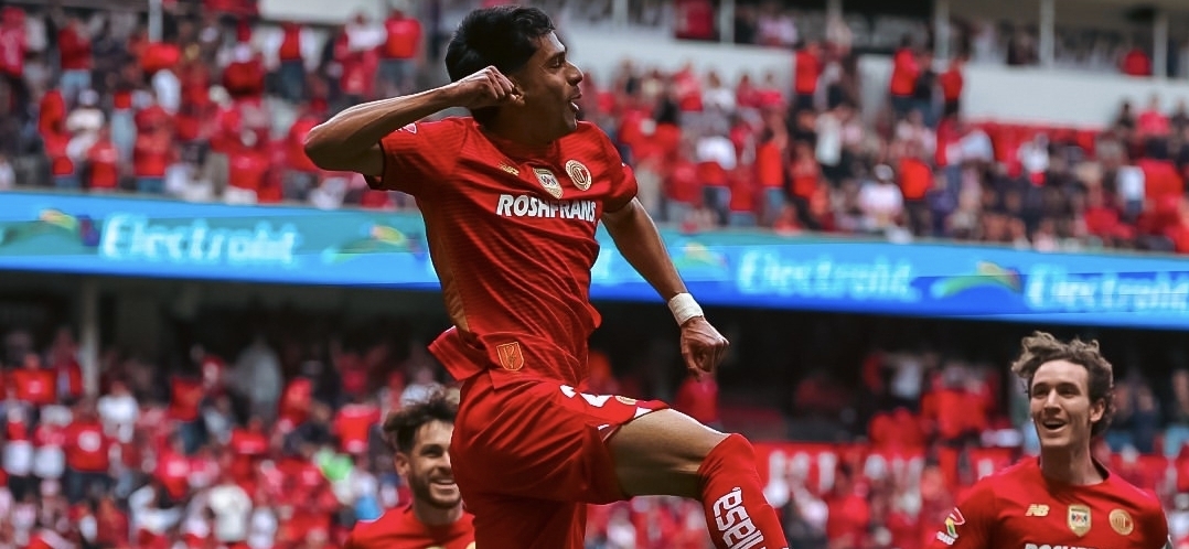 Bicampeón Toluca del argentino Mohamed vence en casa a Chivas