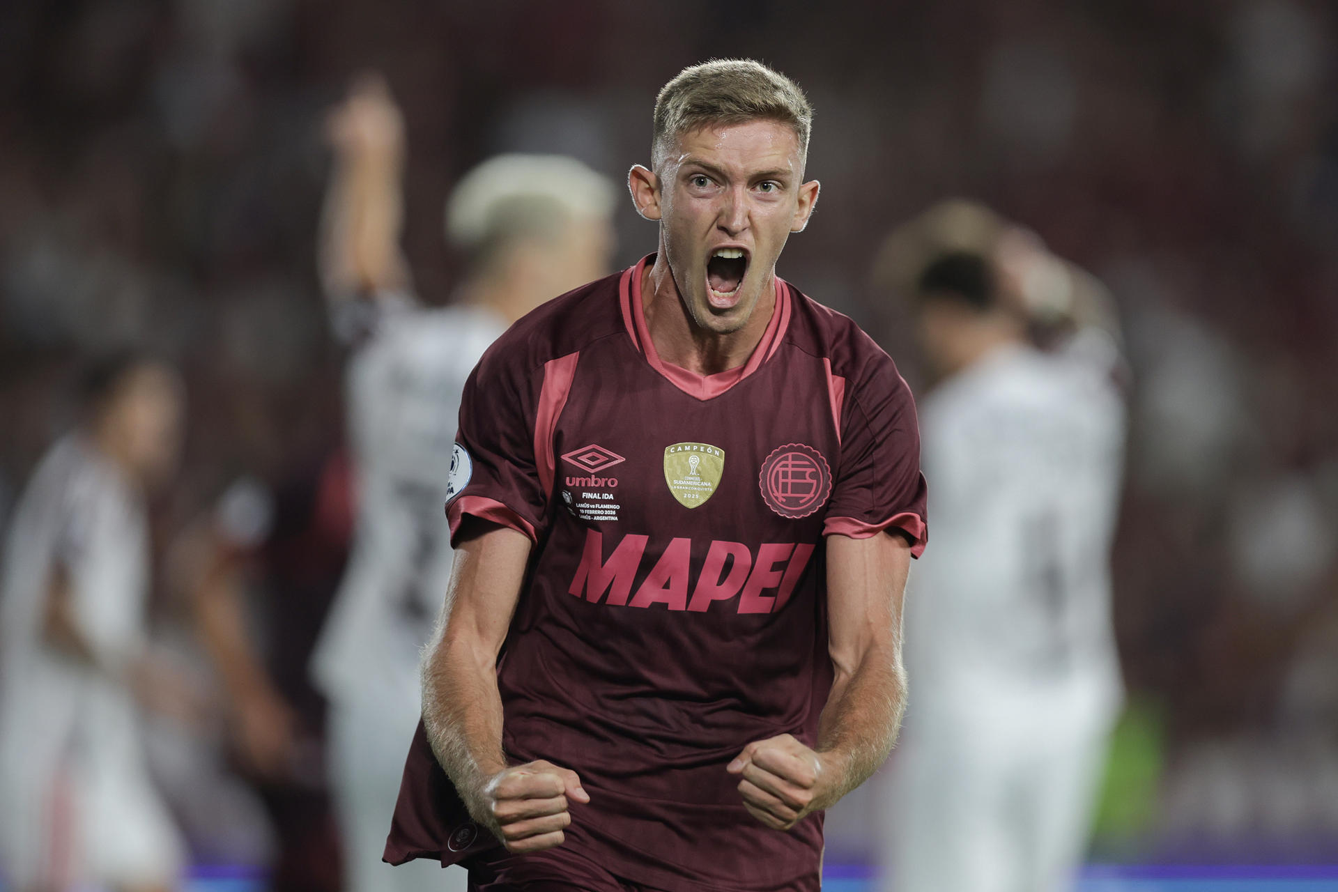 Lanús derrotó a Always Ready con el colombiano Valois como héroe