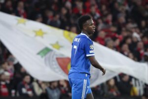 El jugador del Real Madrid Vinicius Junior durante el partido de la UEFA Champions League entre Benfica y Real Madrid en Lisboa, Portugal EFE/EPA/JOSE SENA GOULAO