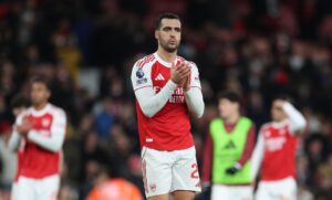 El jugador del Arsenal Mikel Merino durante un partido con la Premier. EFE/EPA/ANDY RAIN.