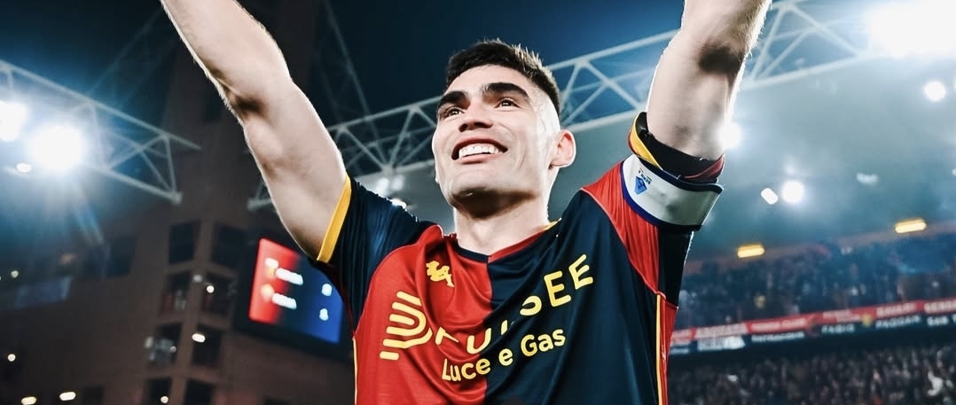 Mexicano Vásquez lideró al Génova a un triunfo épico sobre la Roma