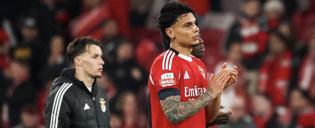 Benfica y Porto igualaron 2-2, con el colombiano Ríos todo el encuentro en las Águilas