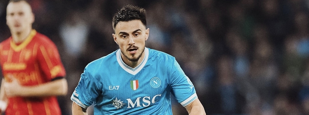 Uruguayo Olivera y brasileño Santos, titulares en triunfo de Nápoles ante Lecce