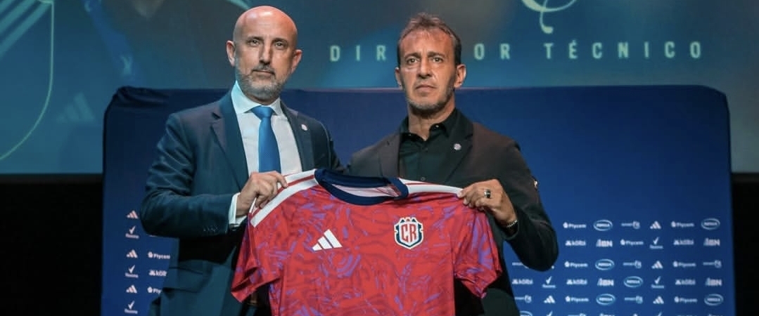 Argentino Fernando Batista realiza su primera convocatoria como seleccionador de Costa Rica