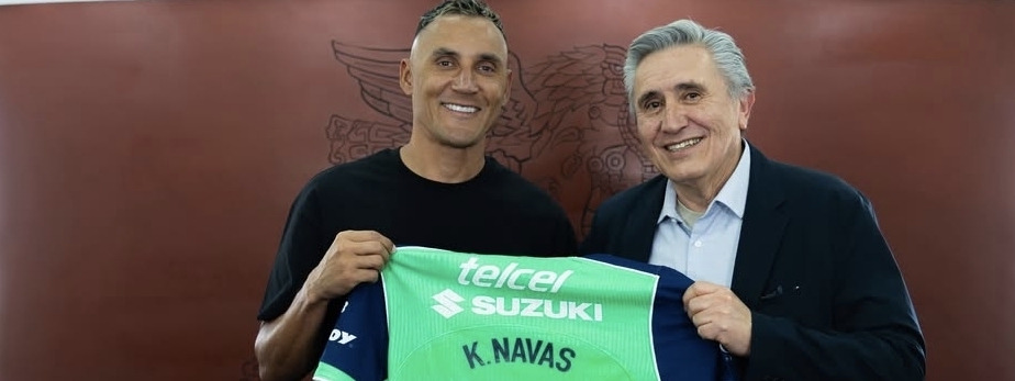 Costarricense Keylor Navas renueva por un año con Pumas de México