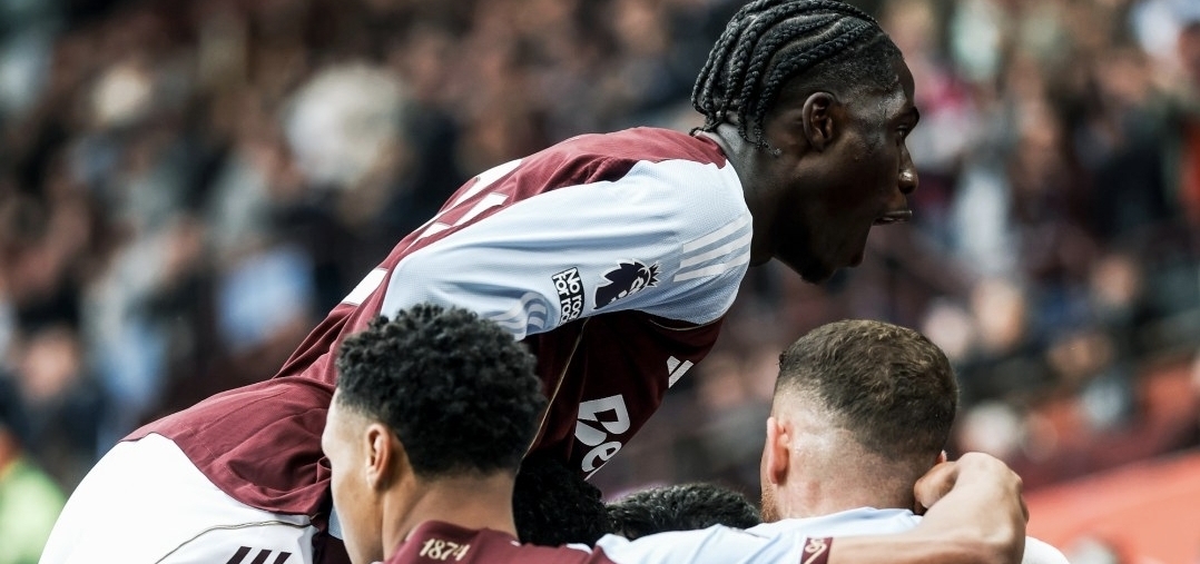 Aston Villa del argentino Dibu Martínez vence al West Ham en Inglaterra