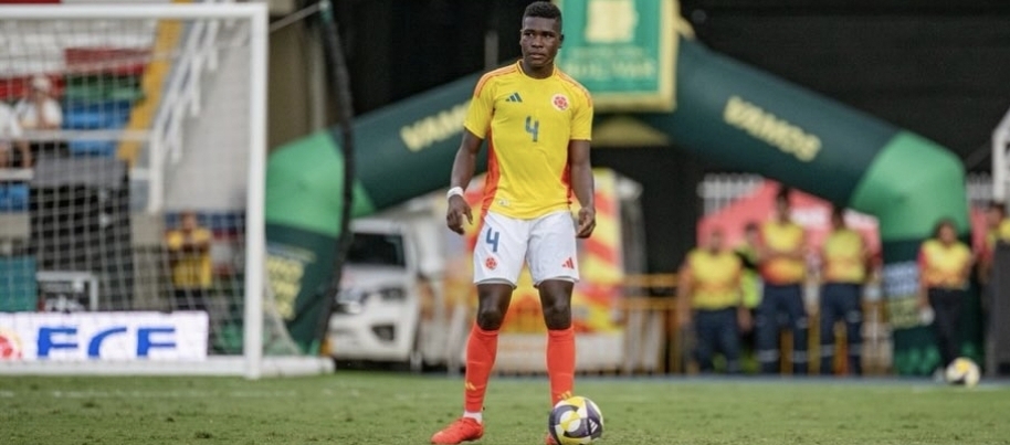 New York Red Bulls apuesta por la calidad defensiva del zaguero colombiano Julián Bazán