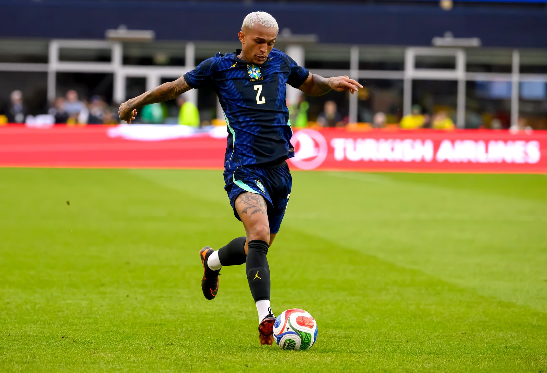 Wesley fue desconvocado este viernes de la selección brasileña tras sufrir la víspera una lesión muscular durante el partido amistoso contra Francia en Estados Unidos. EFE/EPA/ADAM RICHINS